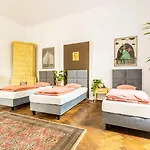 Das Hostel Hostel *