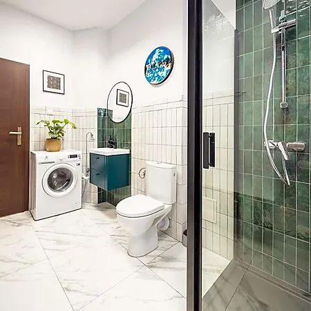 Das Hostel Хостел *